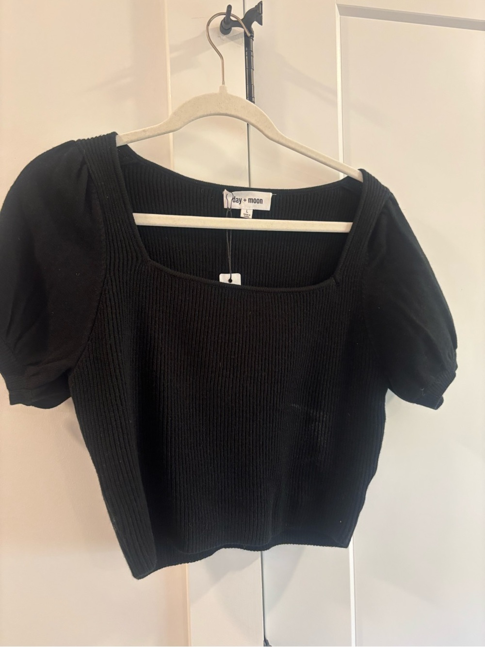Black Ribbed Square-Neck Short Puff Sleeve Top